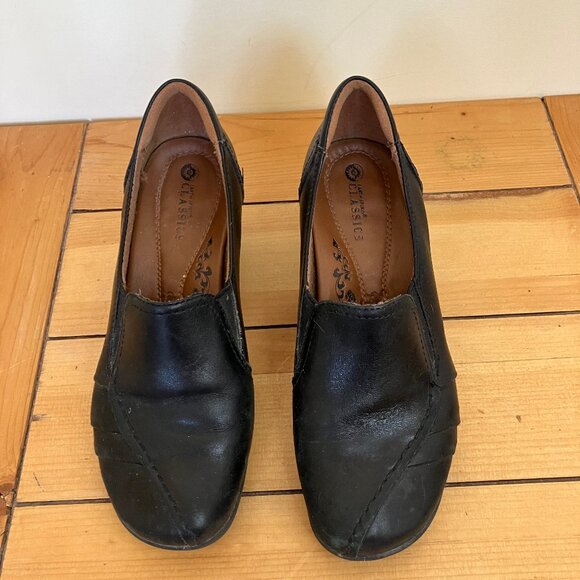 Earth Spirit Classics Black Leather Heels Slip On Loafer Dress Shoes US 7 - Picture 3 of 7